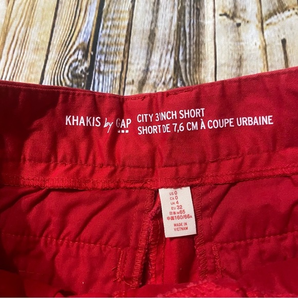Khakis By Gap Red City 3 Inch Cotton Stretch Chino Shorts - Picture 3 of 4